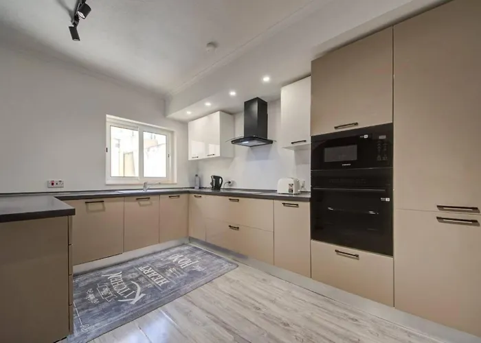 Lejlighed Comfortable 3-bedroom In Mellieha By Homely Ix-Xaghra ta' Barra