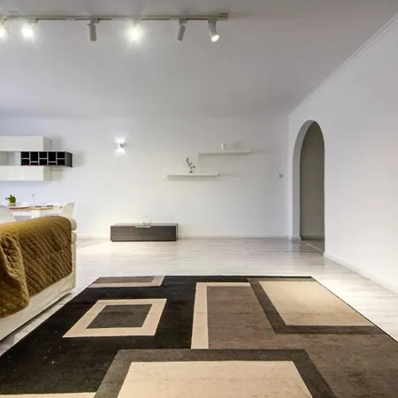 Apartamento Comfortable 3-bedroom In Mellieha By Homely Ix-Xaghra ta' Barra