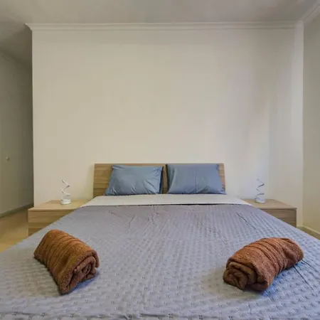 Comfortable 3-bedroom In Mellieha By Homely