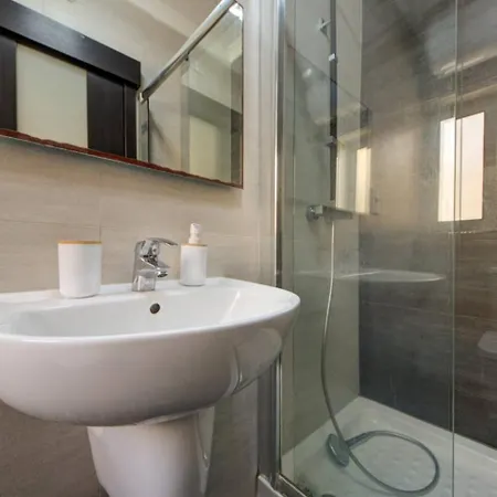 Comfortable 3-bedroom In Mellieha By Homely Ix-Xaghra ta' Barra