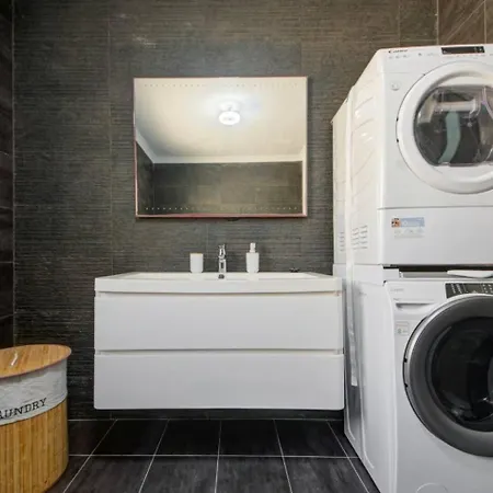 Apartamento Comfortable 3-bedroom In Mellieha By Homely